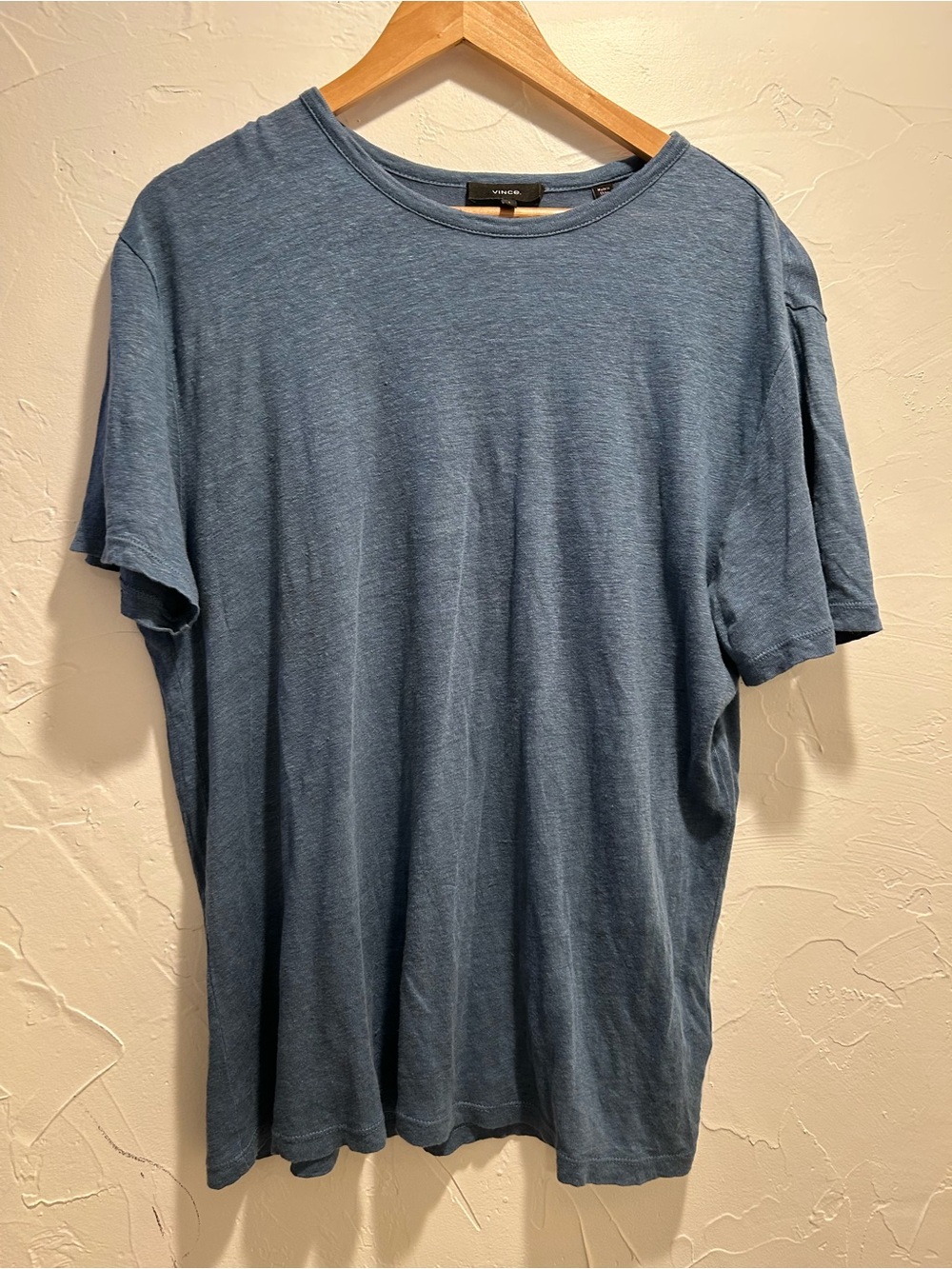 Vince Men's Heathered Denim Blue Crewneck Tee